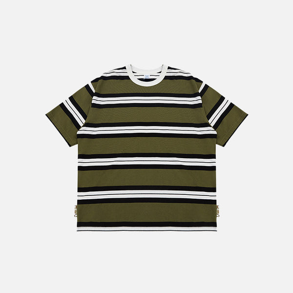 Front view of the green Loose Retro Striped T-shirt in a gray background 