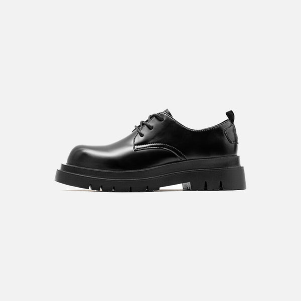 Versatile Black Casual Leather Shoes