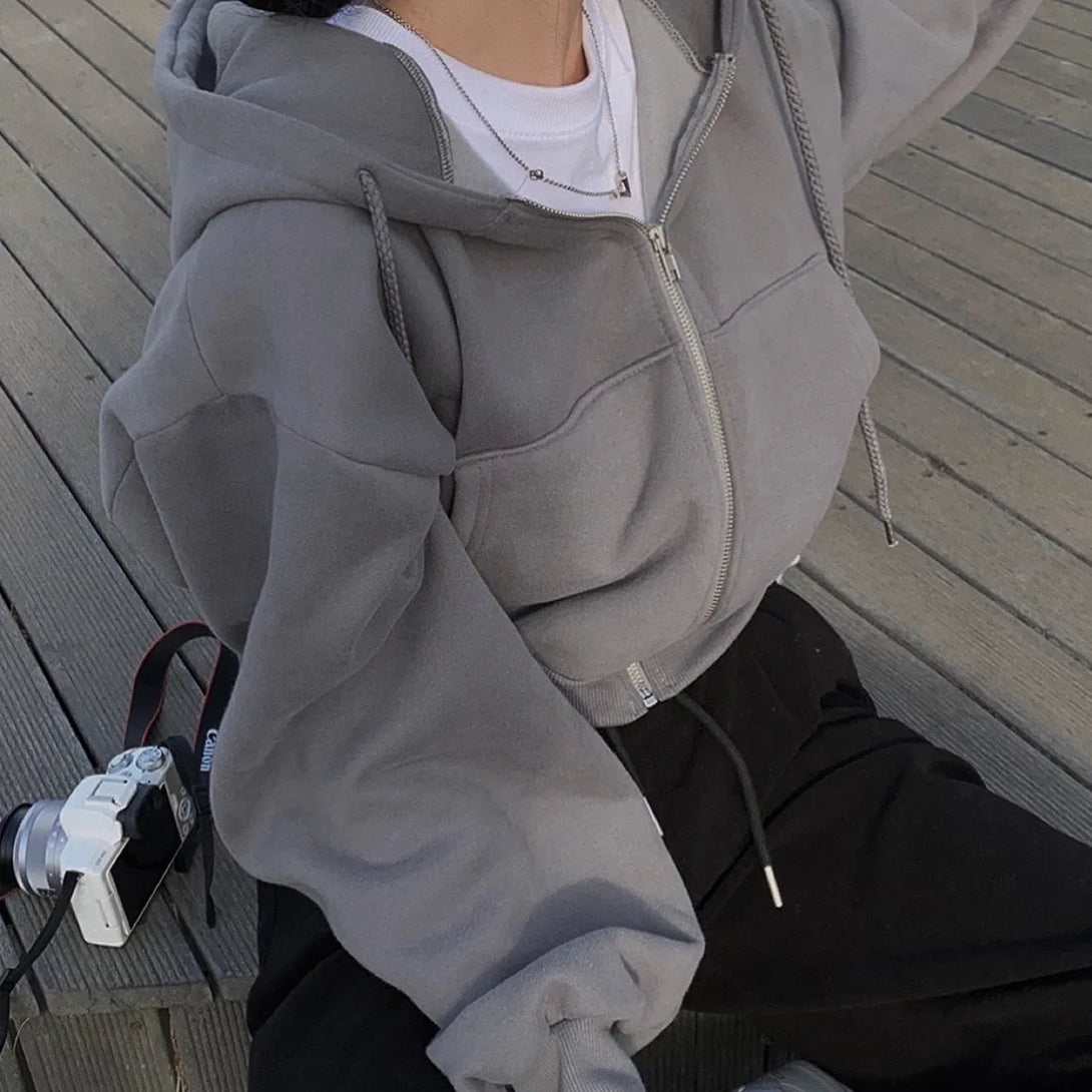 44126575067332|44126575165636|44126575198404