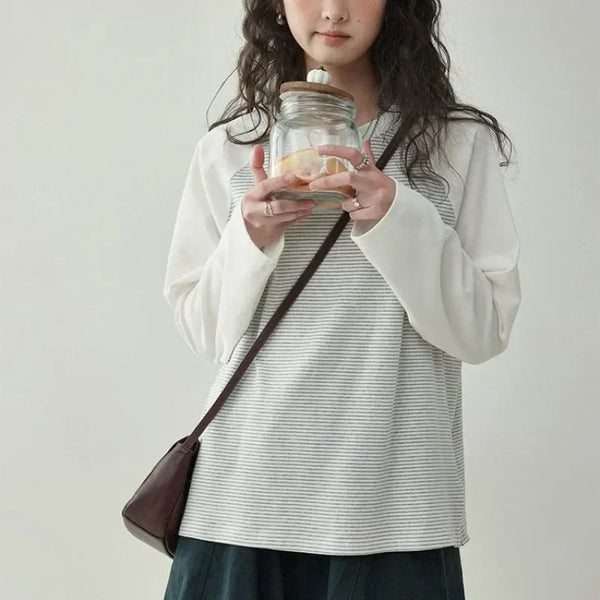 Loses Sweatshirt im japanischen Patchwork-Stil im Y2K-Stil mit Streifen