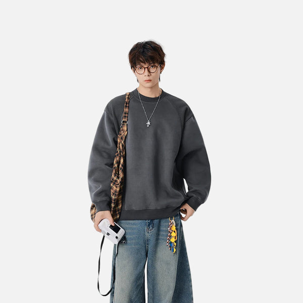 Contrast Color Raglan Crew Neck Sweatshirt