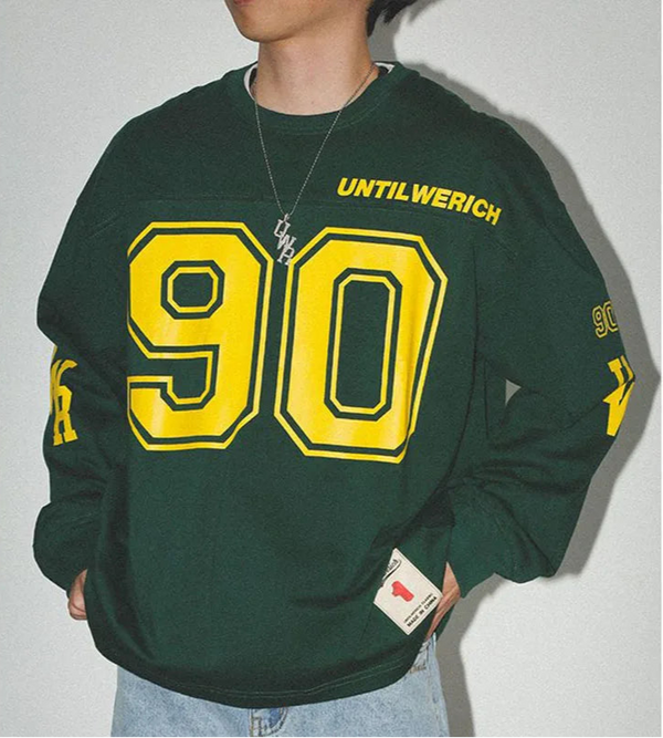 Lässiges Retro-Sweatshirt mit übergroßem, lockerem Buchstabendruck