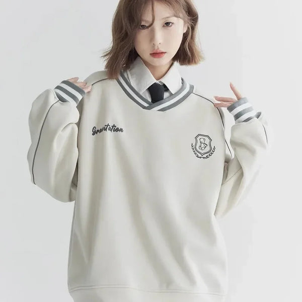 Retro-Sweatshirt mit V-Ausschnitt im amerikanischen Stil in Kontrastfarbe